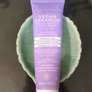 Extra Gentle Face Wash